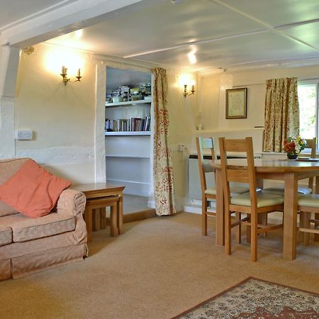 October Cottage Collingbourne Kingston Екстер'єр фото