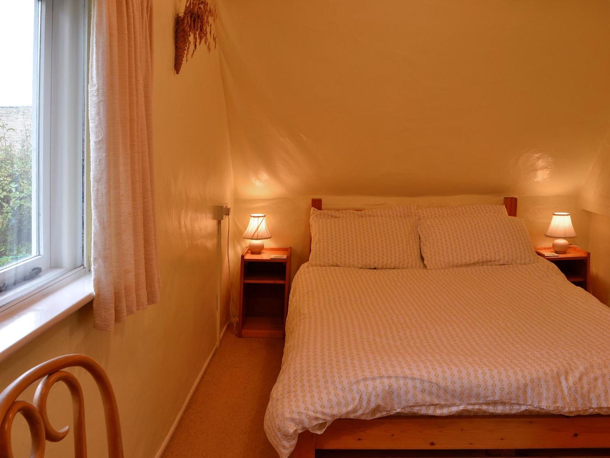 October Cottage Collingbourne Kingston Екстер'єр фото